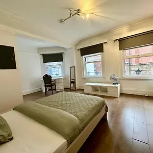 Locke & Quay Exclusive Guest house